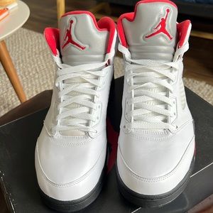 Jordan 5 Fire Red